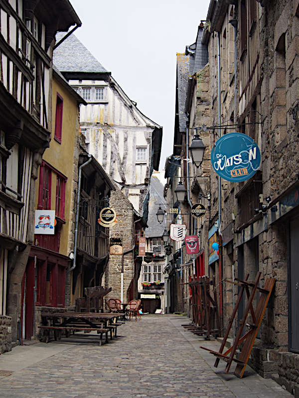 Stra&szlig;enansicht 2